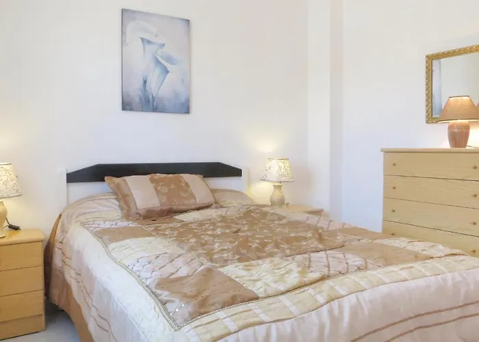 Appartement Beautiful In *